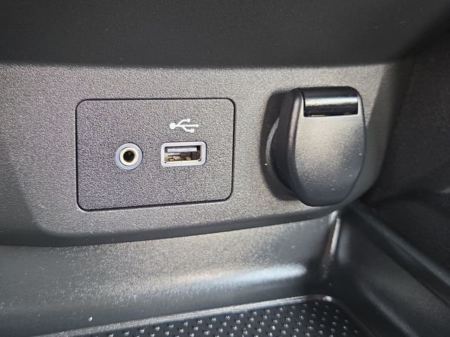 Used 2022 Black Nissan SV image 10