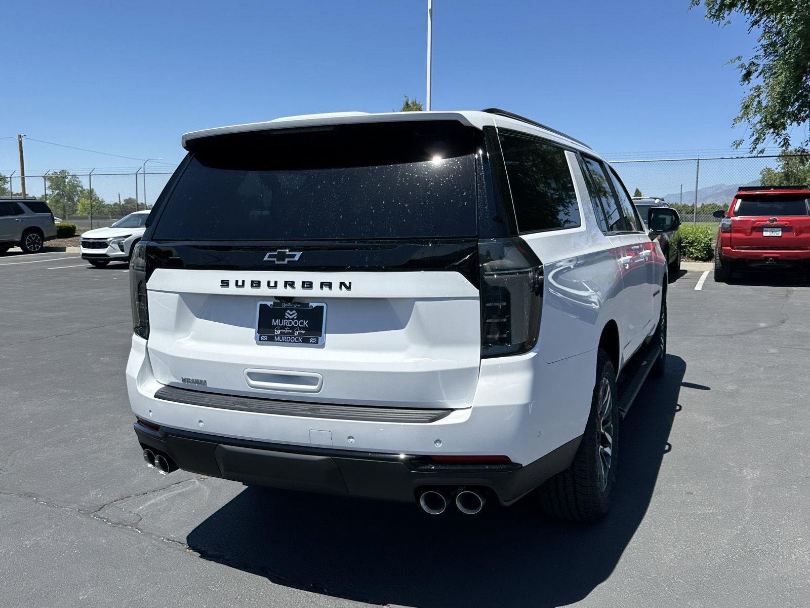 2026 Chevrolet Suburban Z71 - Photo 9