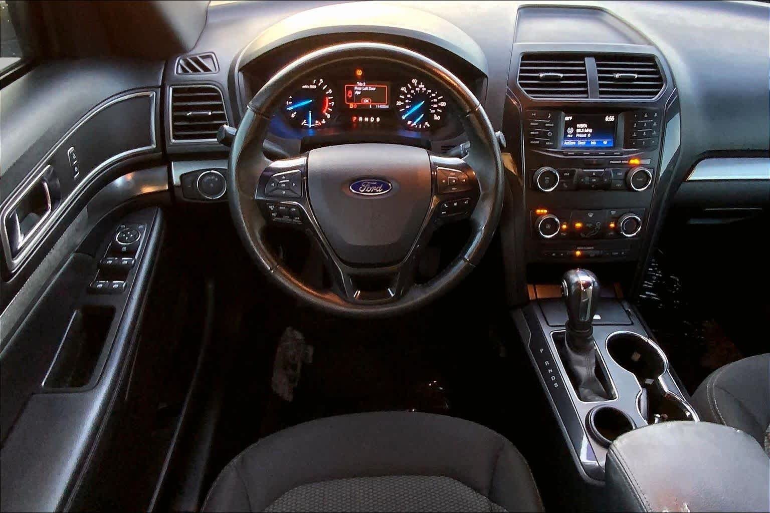 Used 2019 Magnetic Ford XLT image 6