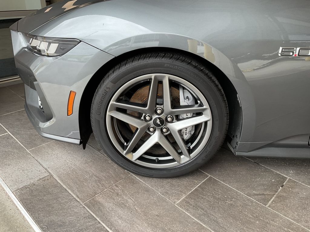 Used 2025 Gray Ford GT image 4