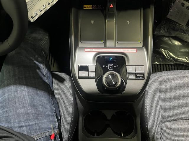 New 2026 Wind Chill Pearl <sup>1</sup> Toyota  XLE image 22