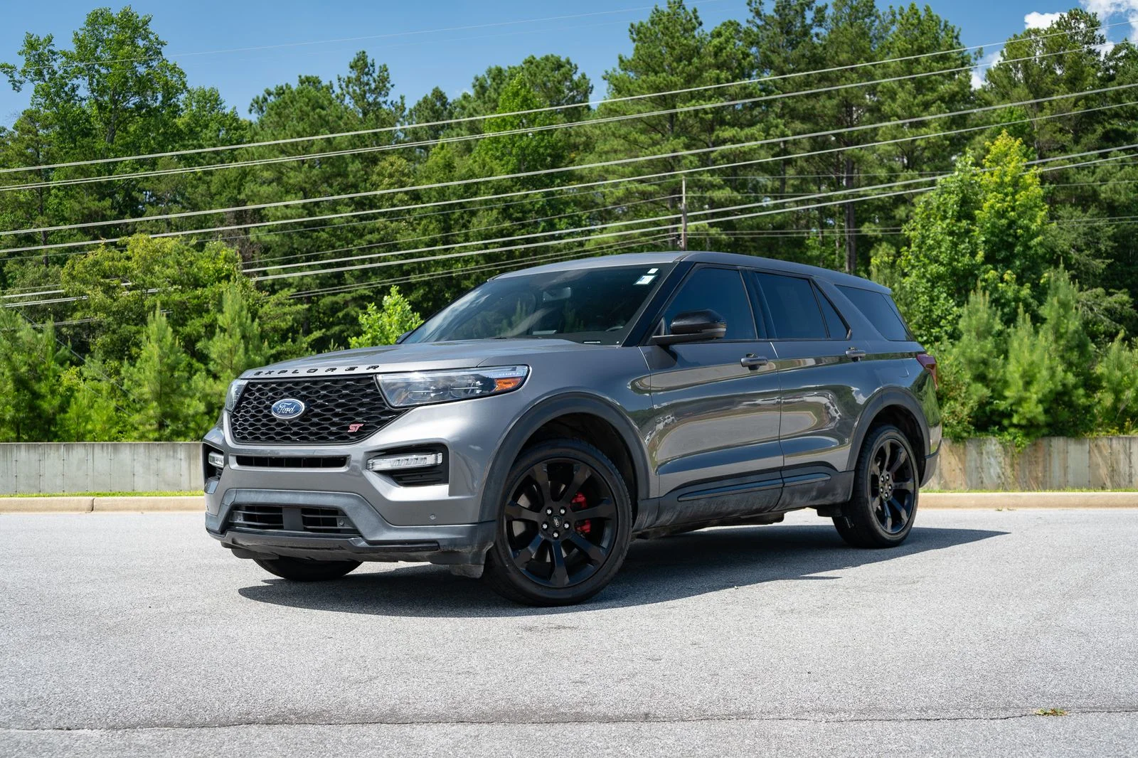 Used 2022 Gray Metallic Ford ST image 1