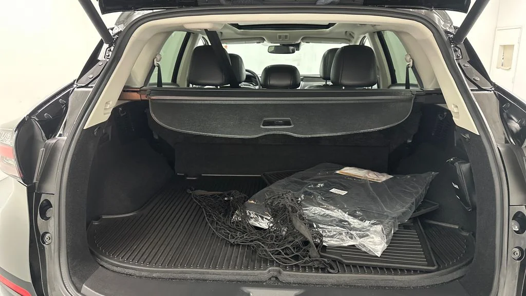 Certified Used 2023 Black Nissan Platinum image 13