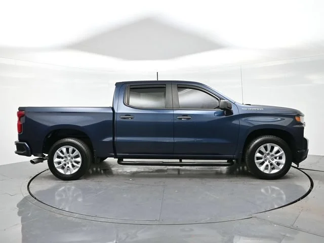 Used 2020 NORTHSKY BLUE METALLIC Chevrolet Custom image 8