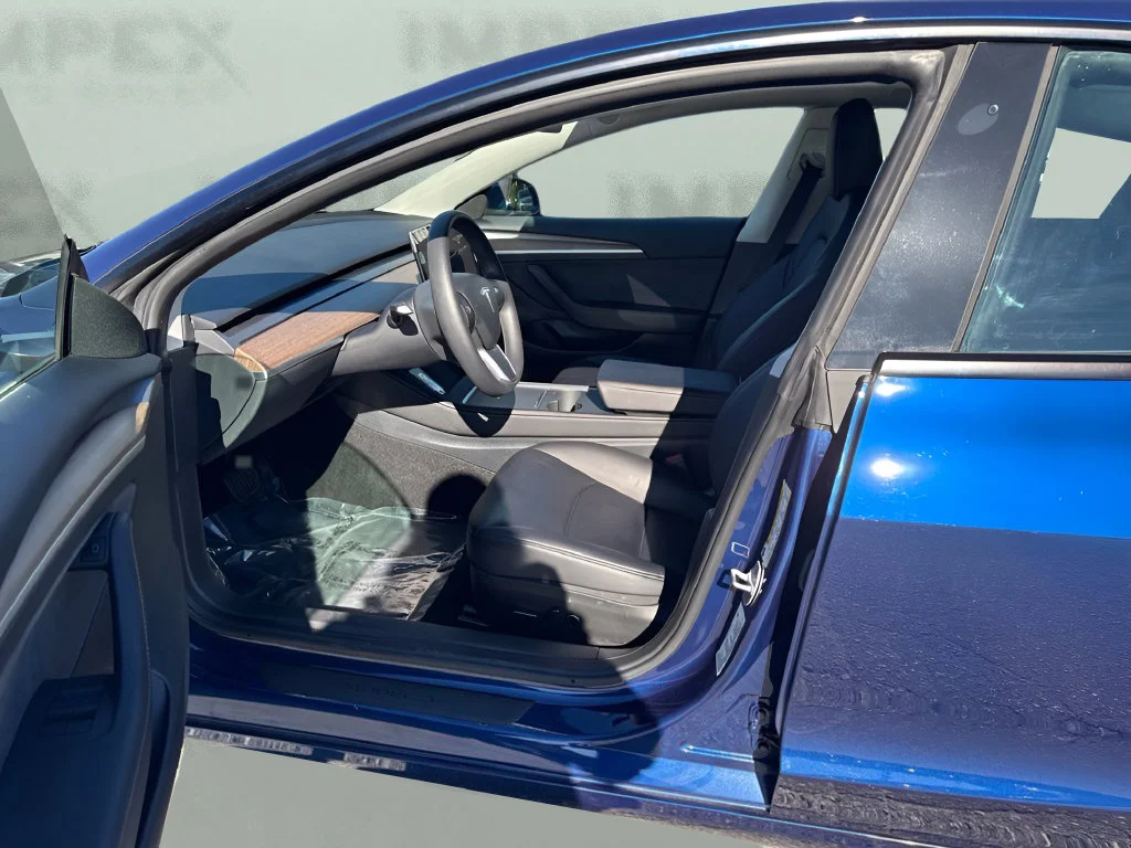 Used 2023 Blue Tesla Long Range image 9