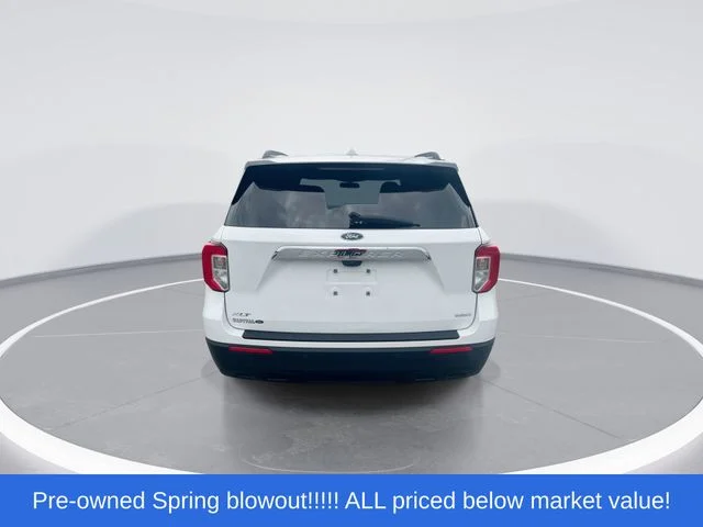 Used 2020 White Ford XLT image 7