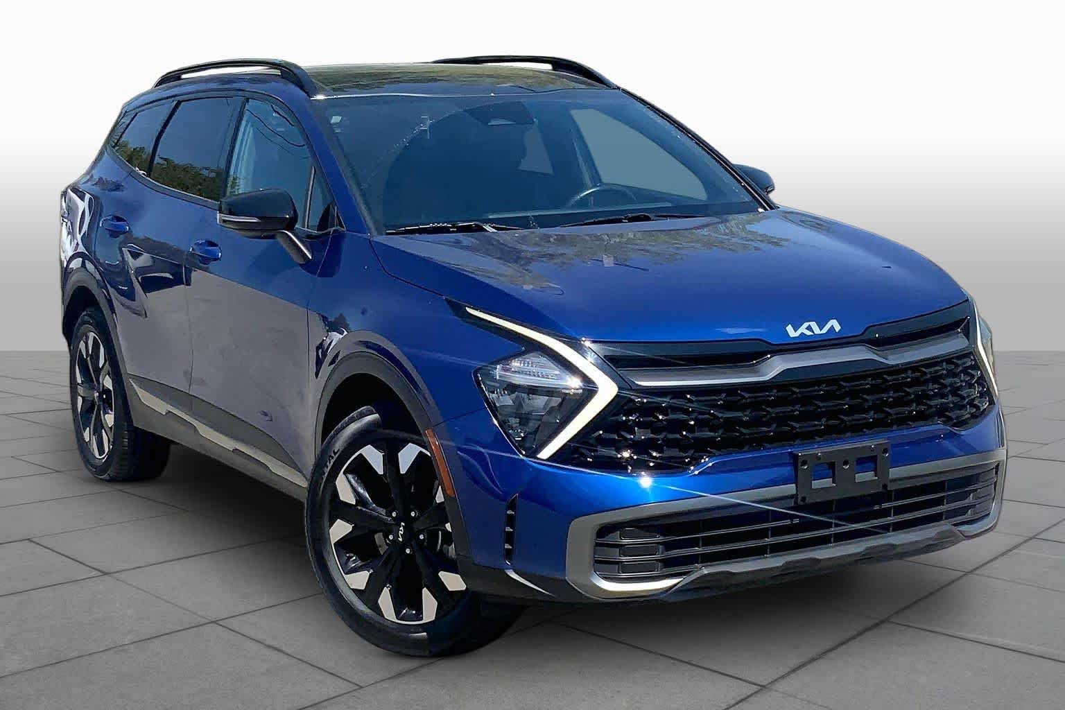 Pre-Owned 2023 Kia Sportage X-Line