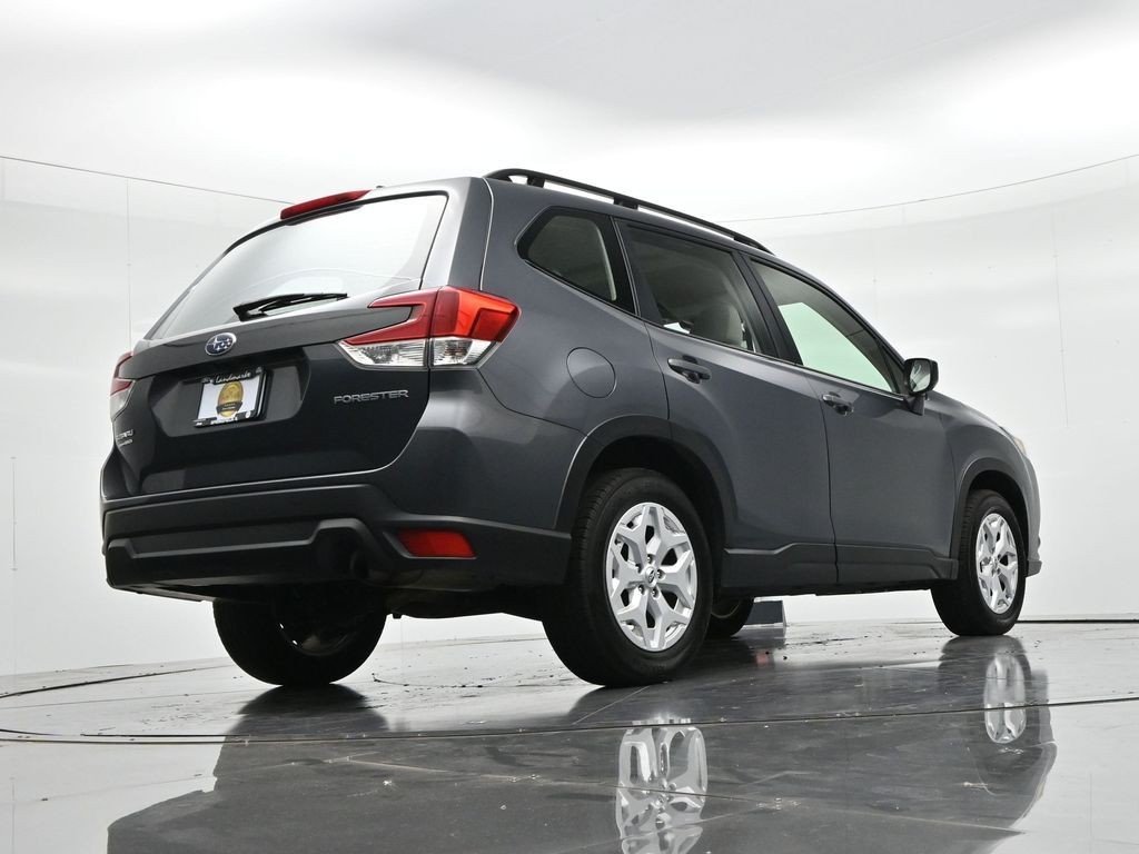 Used 2023 Gray Metallic Subaru Base image 21