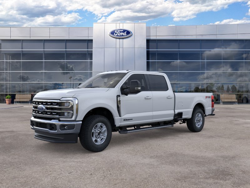 New 2026 Oxford White Ford XLT image 1