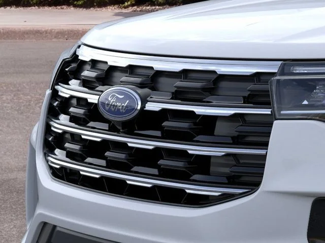 Used 2026 White Metallic Ford Active image 17