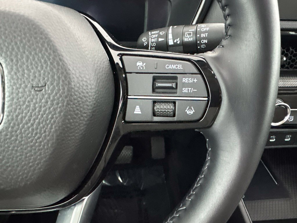Used 2026 White Honda EX-L image 43