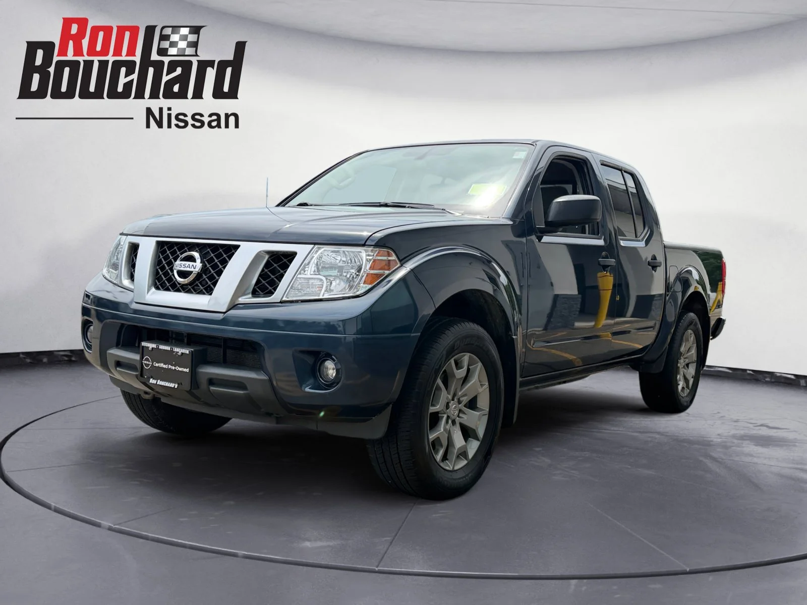 Used 2020 Arctic Blue Metallic Nissan SV image 5