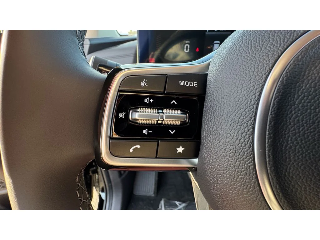 New 2026 Blk Kia EX image 10