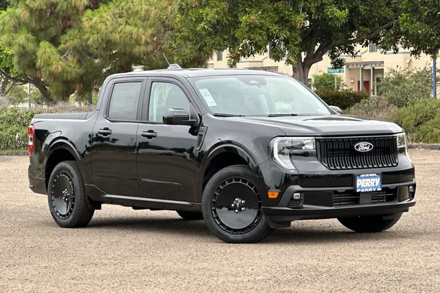 2025 Ford Maverick Lobo™