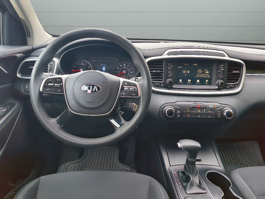 Used 2020 Ebony Black Kia LX V6 image 23