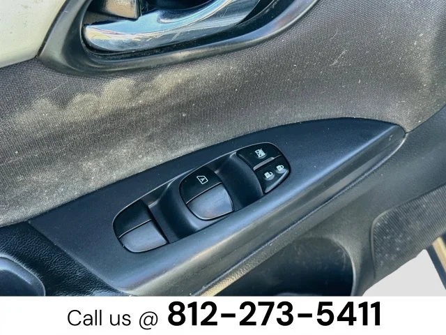 Used 2017 Gray Nissan S image 16