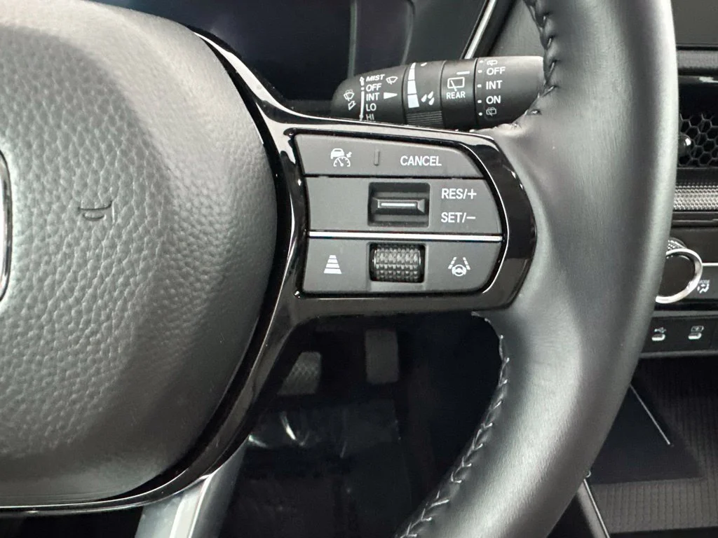 Used 2026 White Honda EX-L image 43