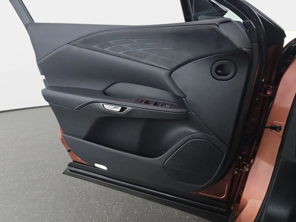 Used 2023 COPPER CREST Lexus 500h F SPORT Performance image 27