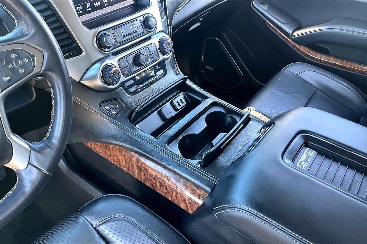 Used 2016 SILVER ICE METALLIC Chevrolet LTZ image 17