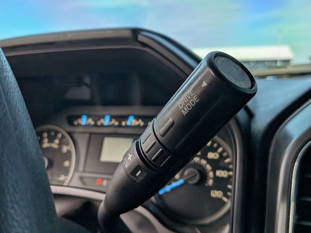 Used 2018 Black Ford XLT image 32