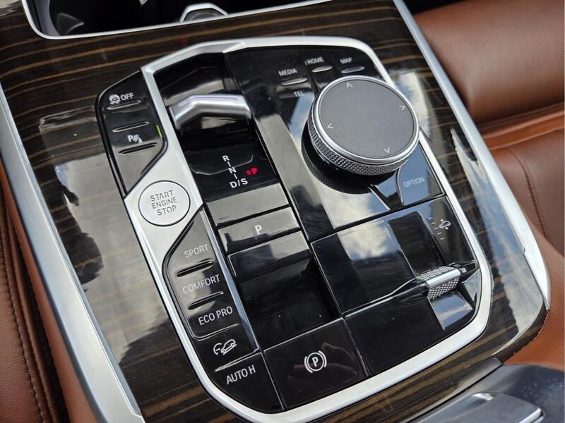 Used 2026 Copper Metallic BMW XDRIVE40I SPORTS ACTIVITY VEHICLE image 27