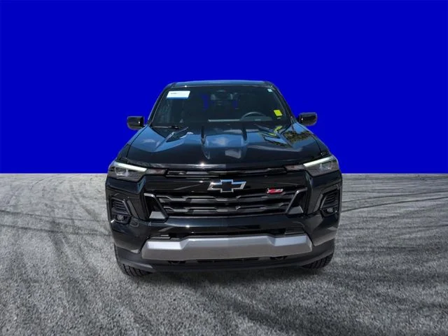 Certified Used 2025 Black Chevrolet Z71 image 9