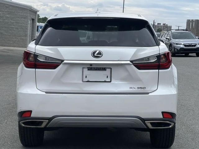 Used 2021 White Lexus 350 image 12