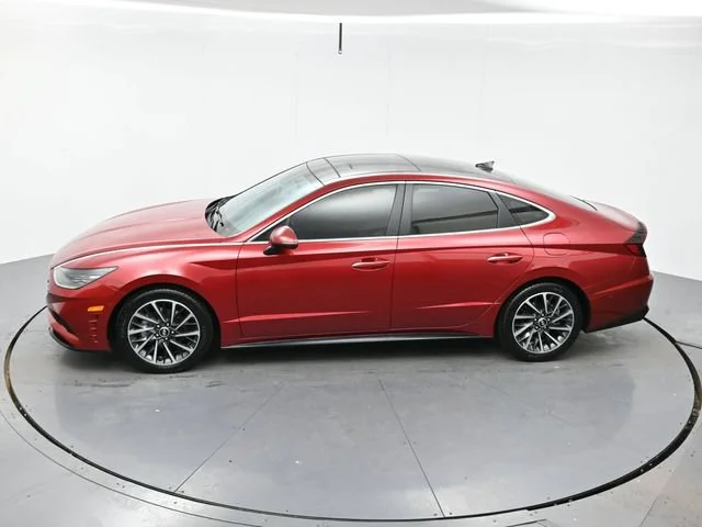 Used 2023 Ultimate Red Hyundai Limited image 35
