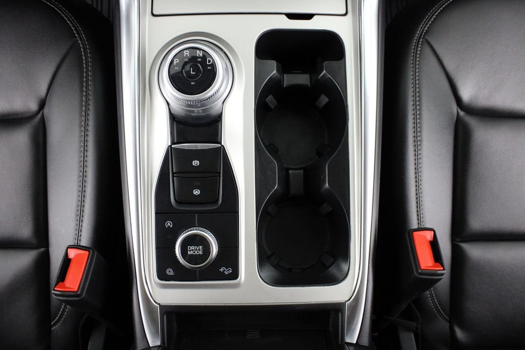 Used 2023 Black Ford XLT image 27