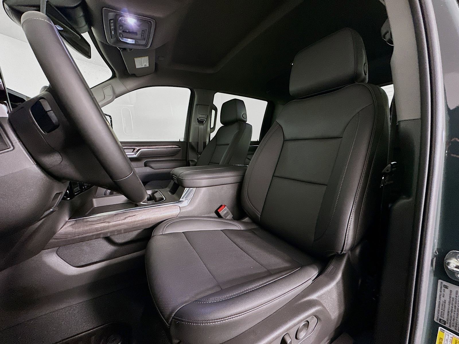 2025 Chevrolet Silverado 2500 HD LTZ - Photo 23