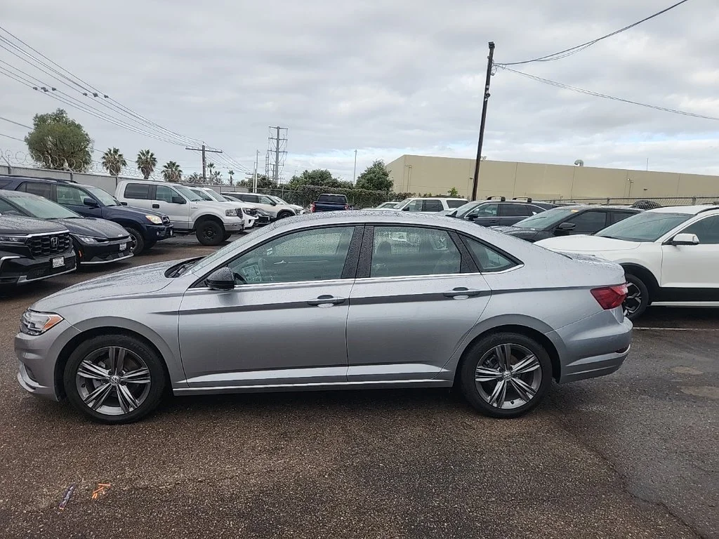 Used 2020 Silver Volkswagen 1.4T SE image 9