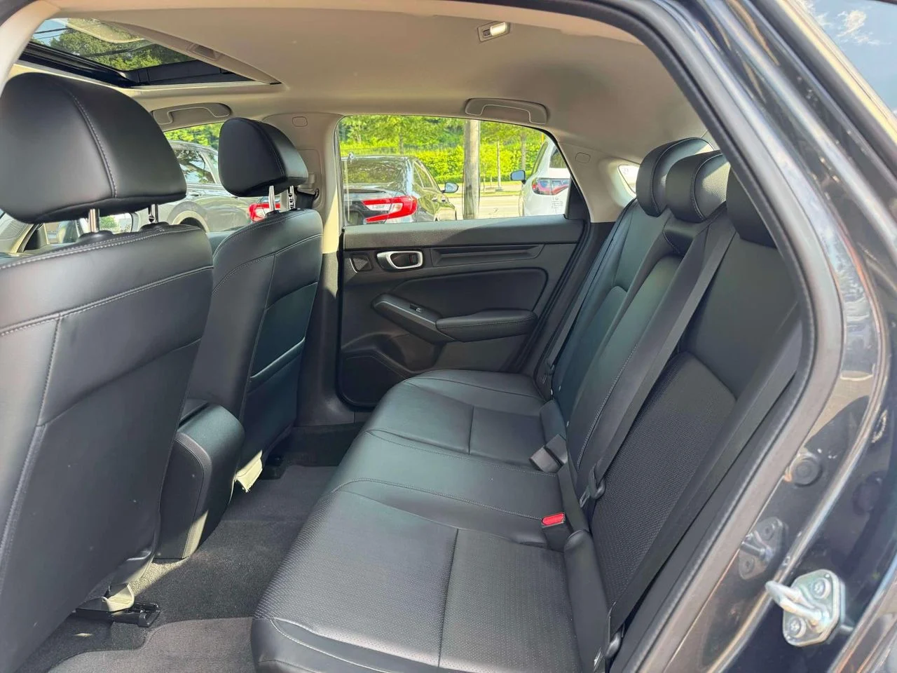 Used 2023 Meteorite Gray Metallic Honda EX-L image 16