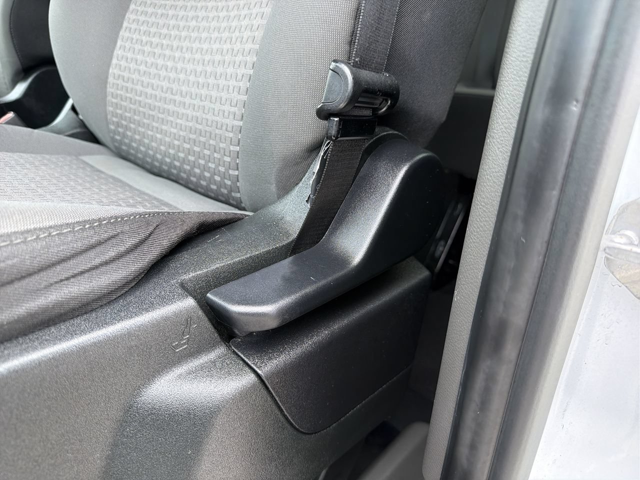 Used 2024 Oxford White Ford XLT image 20