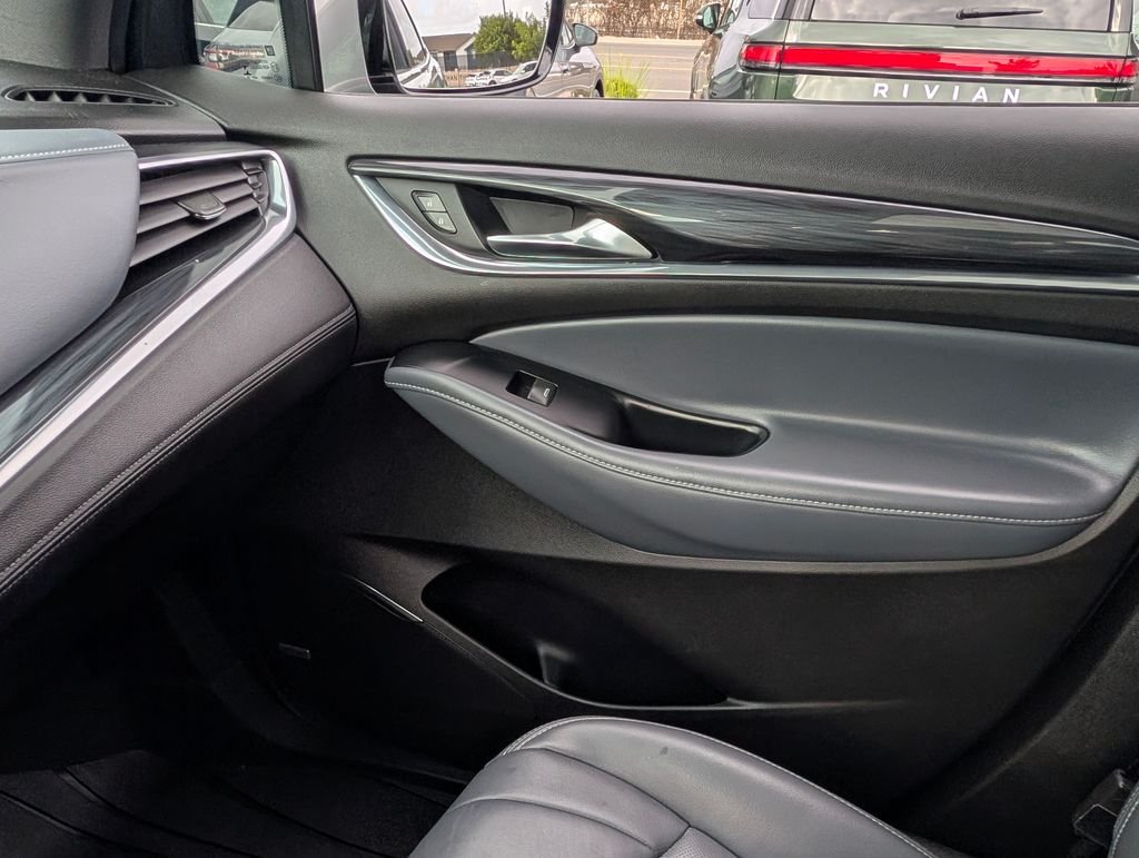 2023 Buick Enclave Premium - Photo 28
