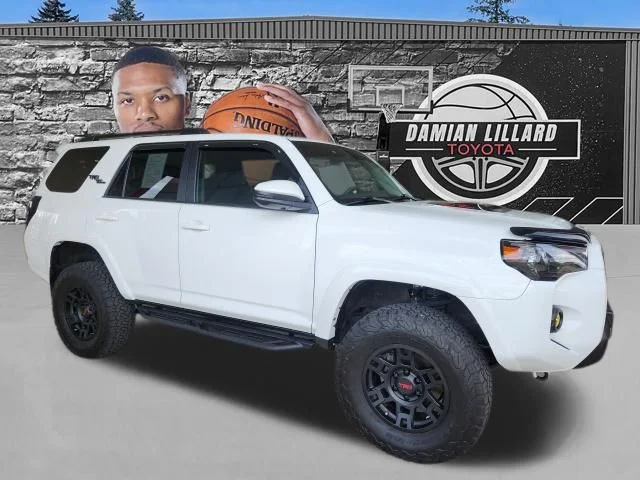 2023 Toyota 4Runner TRD Off-Road Premium 4WD V6's photo