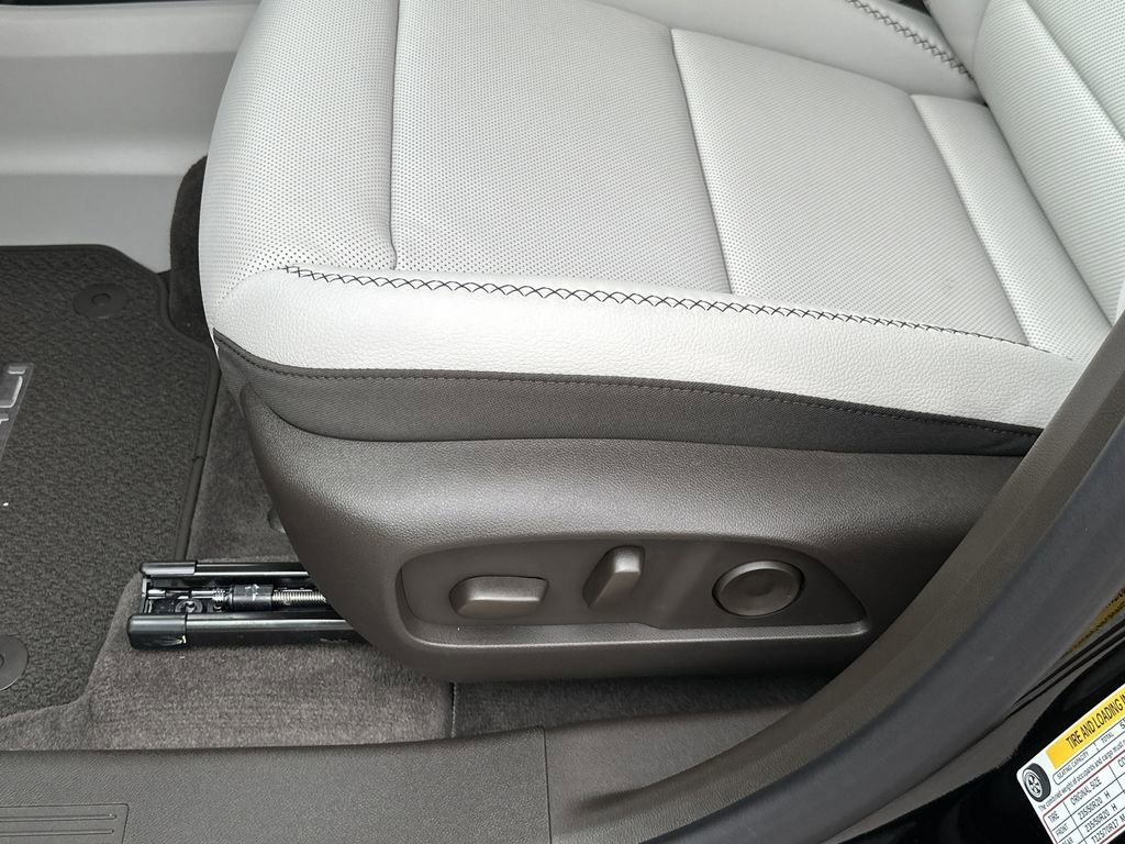 2026 GMC Terrain Denali - Photo 14
