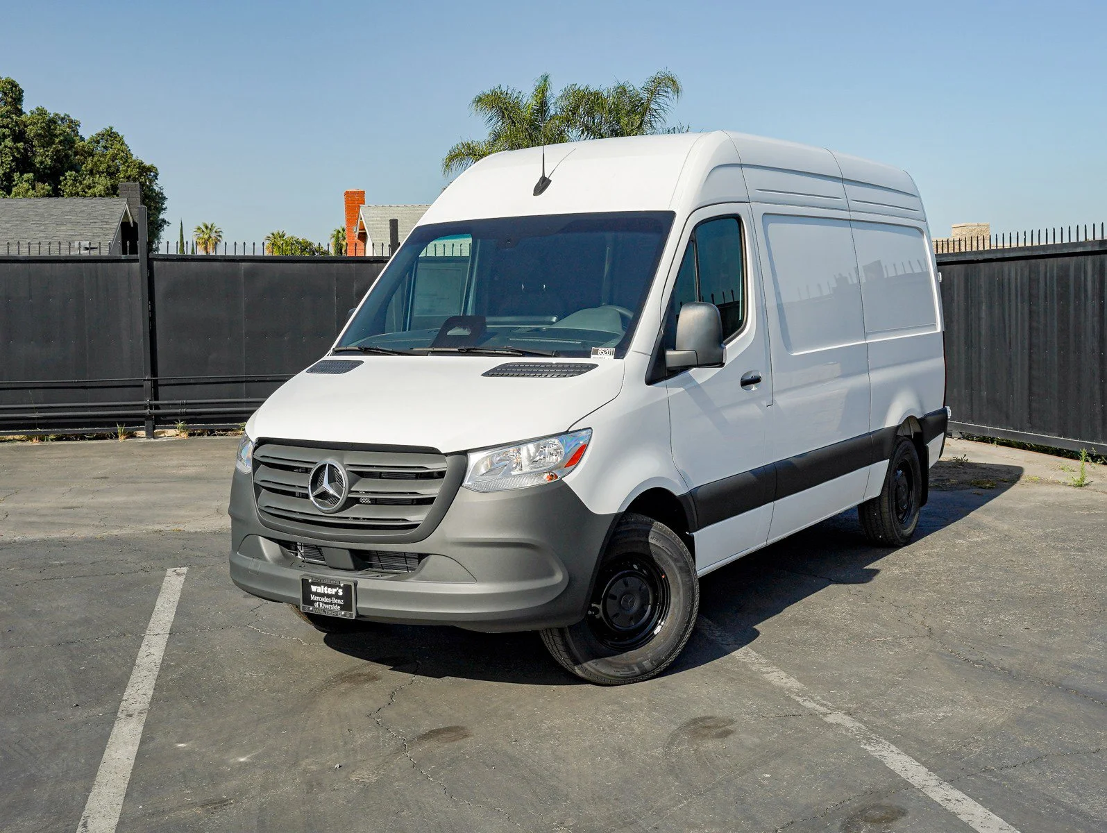 2025 Mercedes-Benz Sprinter 2500 144 WB HO's photo