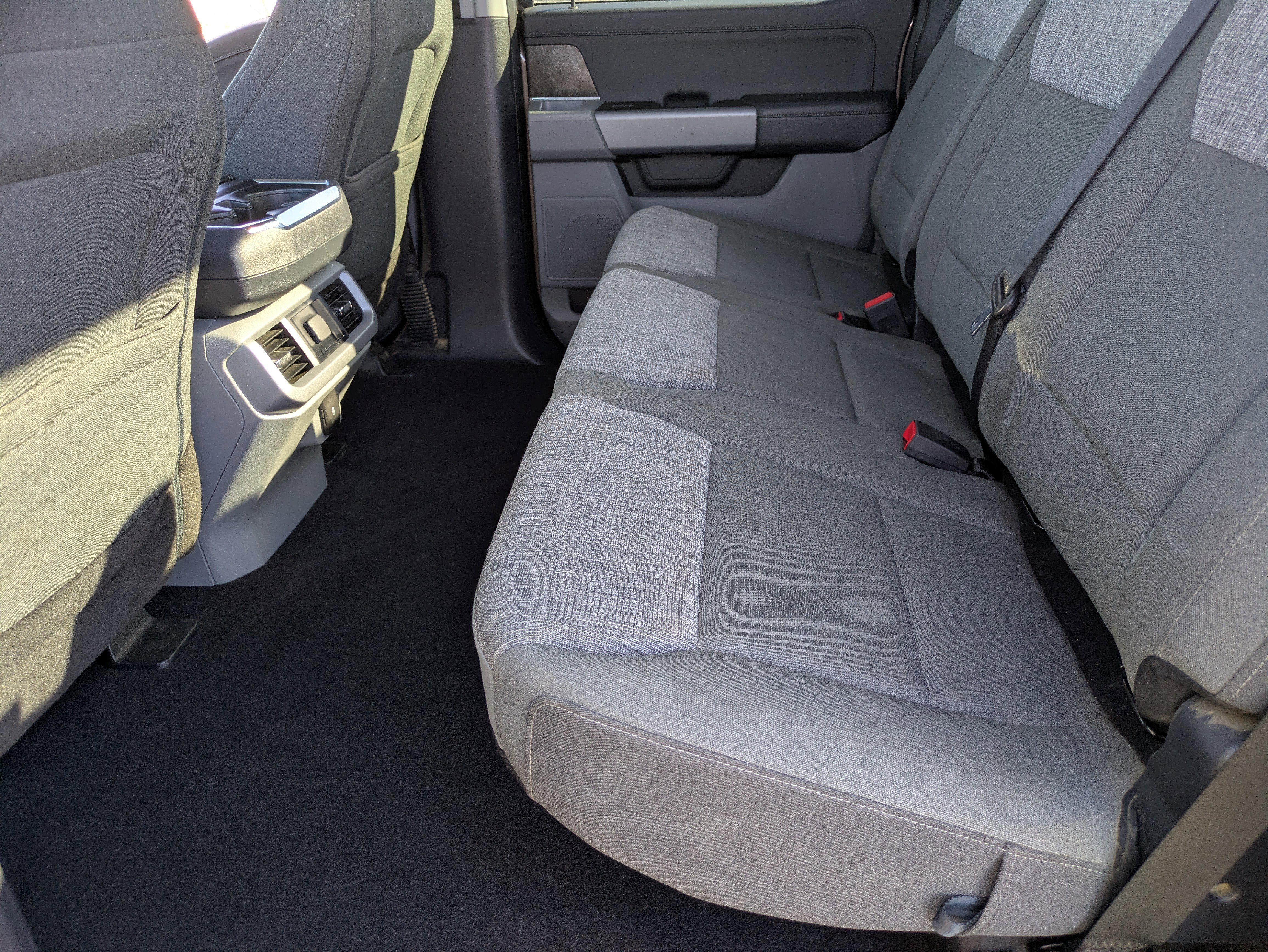 Used 2023 Bronze Ford XLT image 14