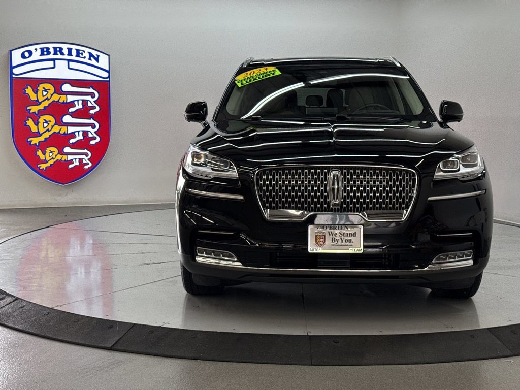 Used 2023 Black Metallic Lincoln Reserve image 10