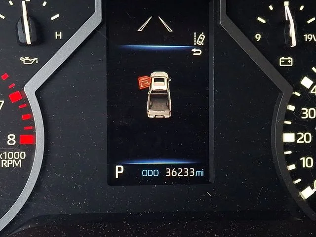 Used 2024 White Toyota SR5 image 18