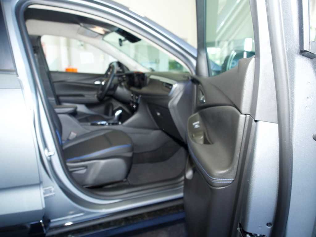 2025 Buick Encore GX Sport Touring - Photo 33