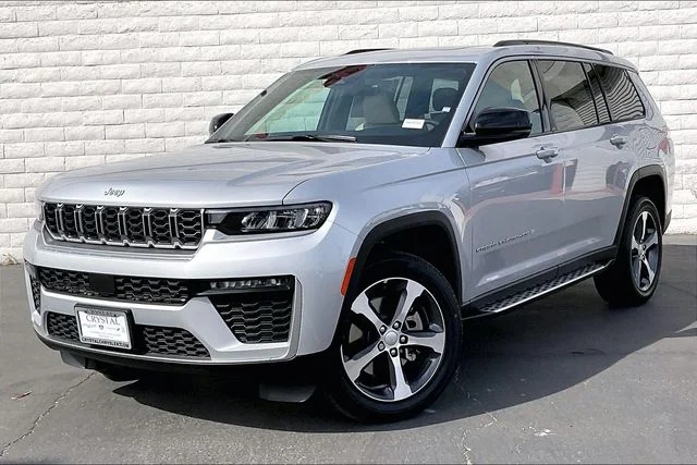 2026 Jeep Grand Cherokee L Limited 4x4's photo