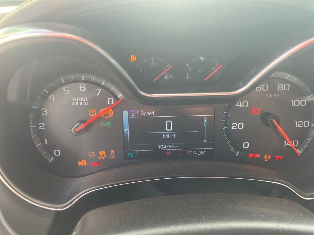 Used 2018 Silver Chevrolet LT image 13