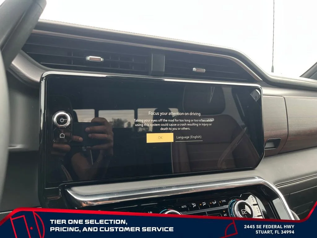 New 2026 Glacier White Tricoat GMC Denali Ultimate image 30
