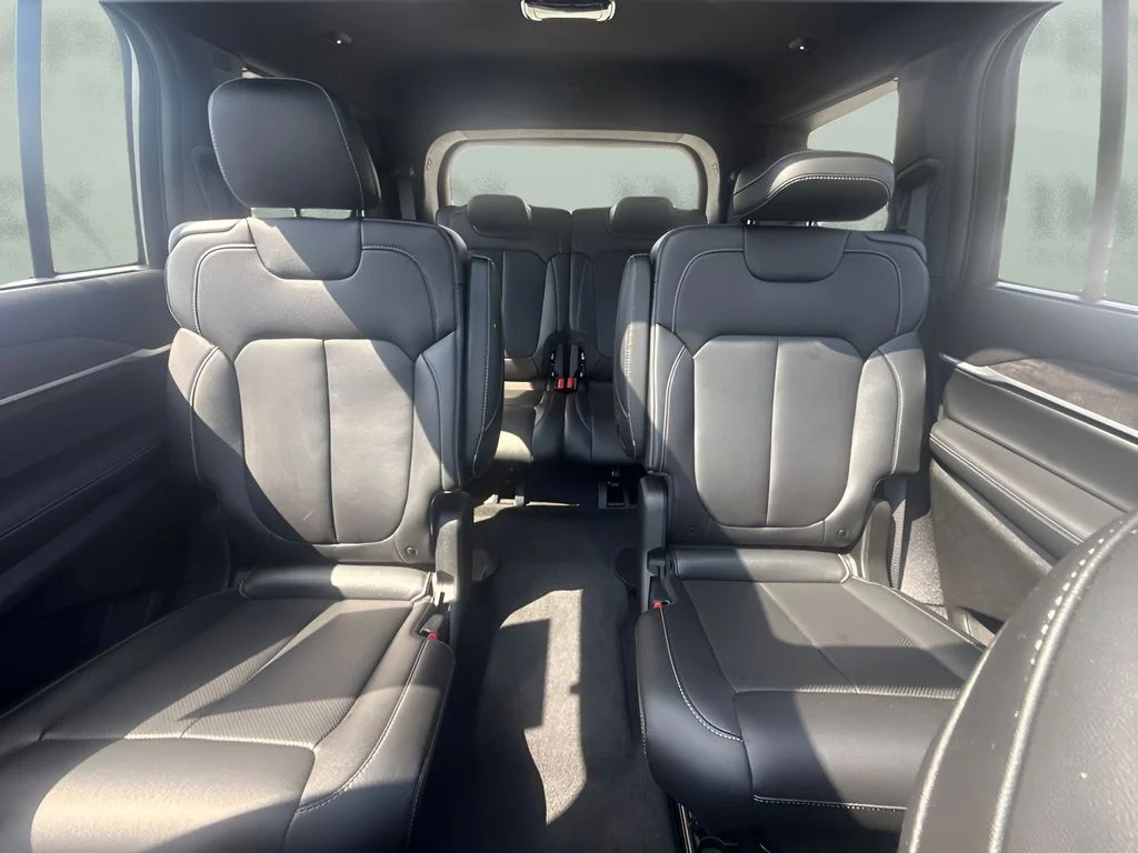 Used 2025 Gray Jeep Limited image 11