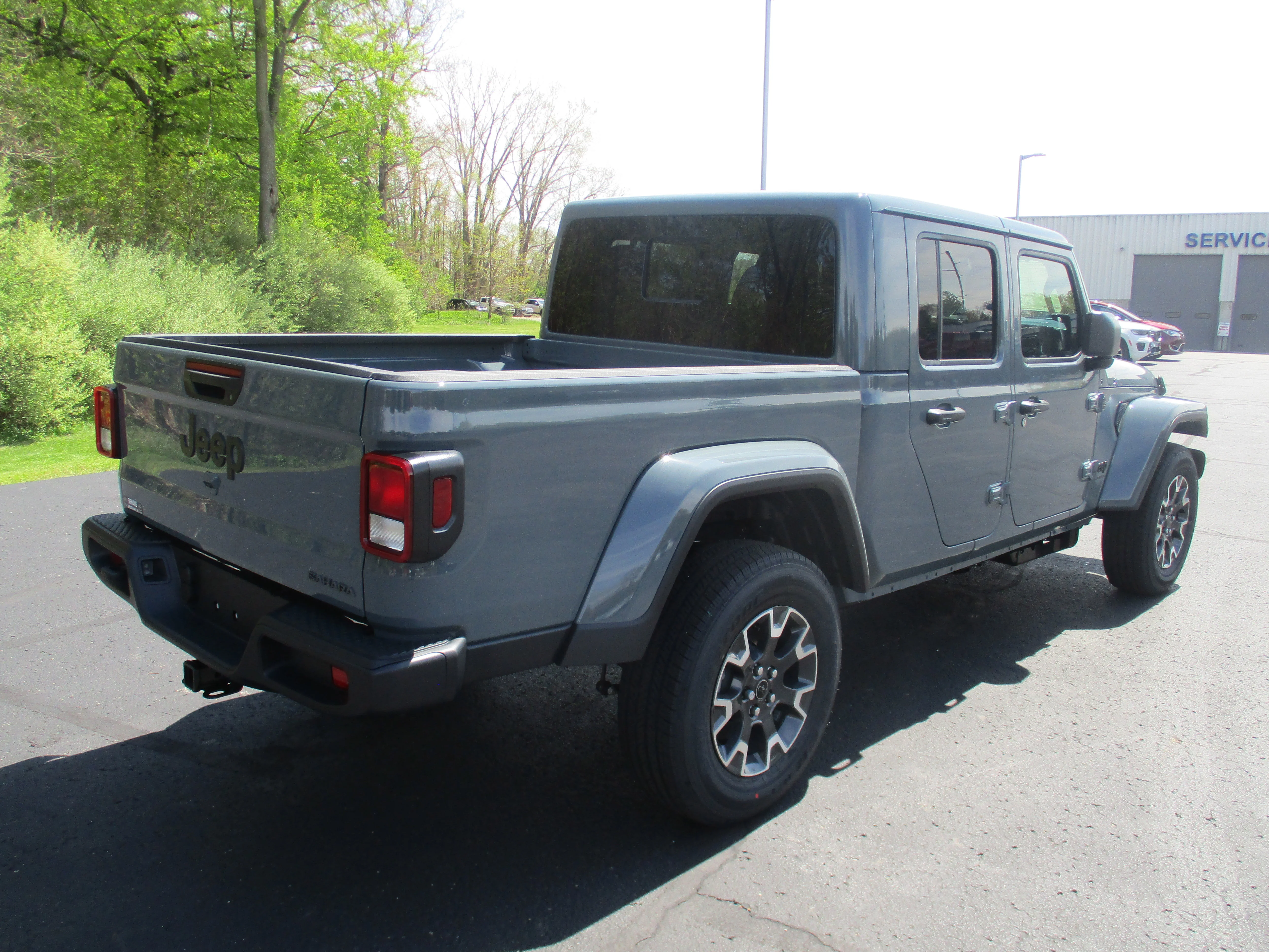 New 2026 Anvil Clear-Coat Exterior Paint Jeep Sahara image 28