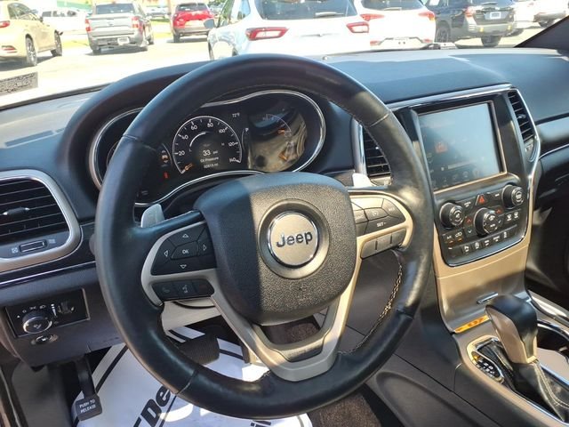 Used 2017 Blue Jeep Limited image 10