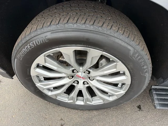 Used 2022 Satin Steel Metallic GMC Denali image 31