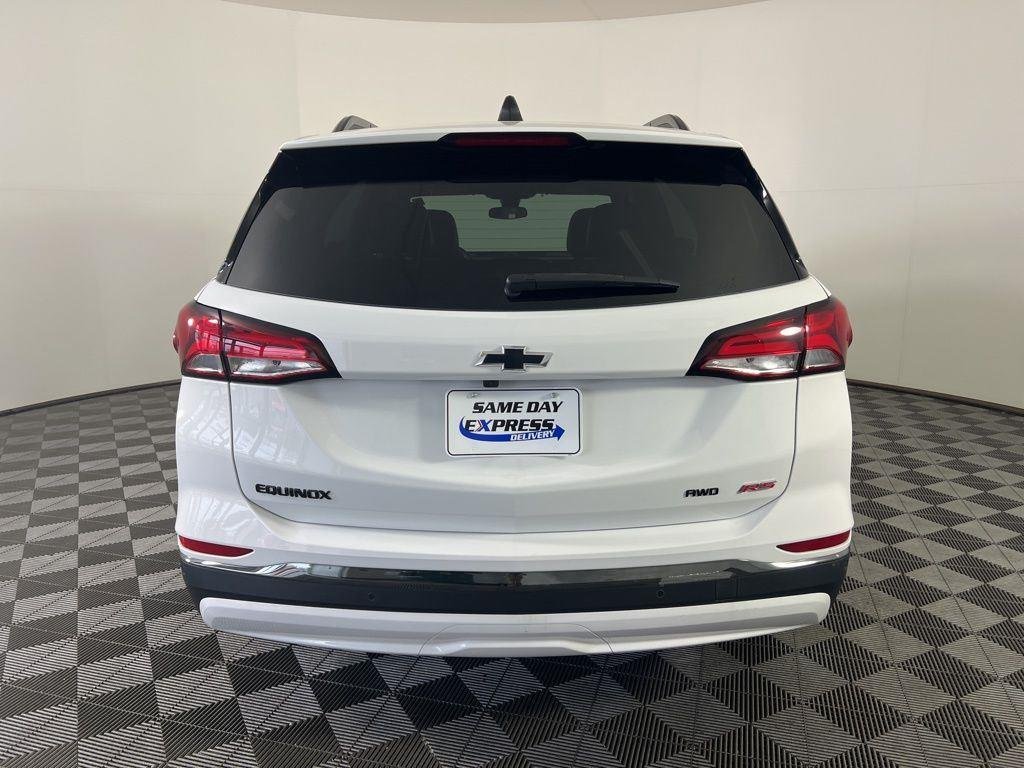 Used 2022 Summit White Chevrolet RS image 26