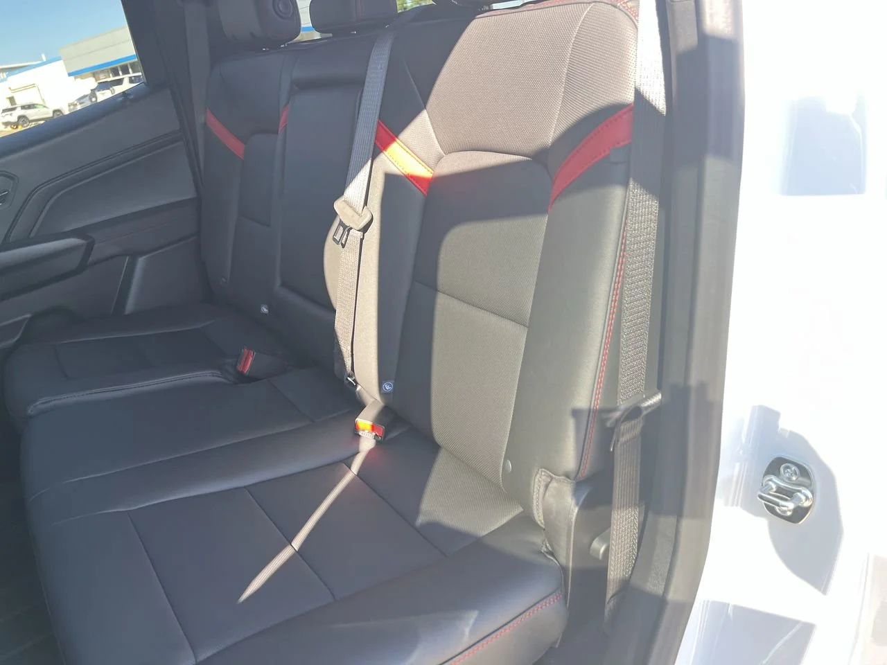 2026 Chevrolet Colorado Z71 - Photo 25